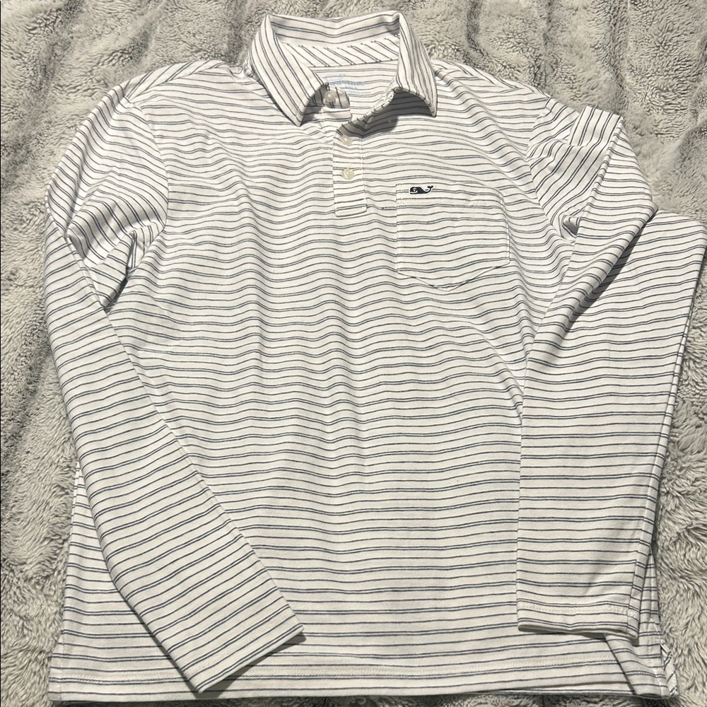 Vineyard Vines White and Gray Striped Button Down Shirt